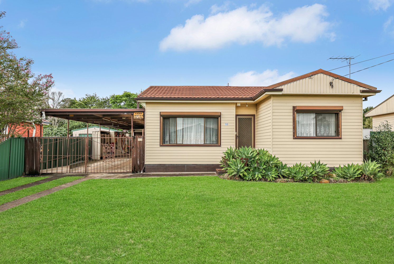 2-N2-Media-13-of-13- 10 Power Street, Doonside NSW