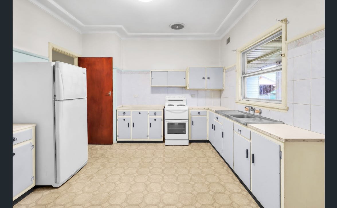 24-Mountview-Kitchen 24 Mountview Ave, Doonside NSW