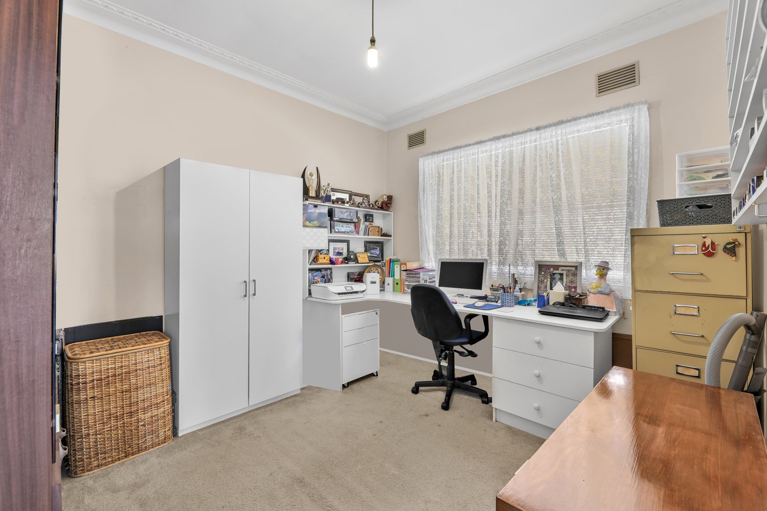 N2-Media-3-of-13- 10 Power Street, Doonside NSW